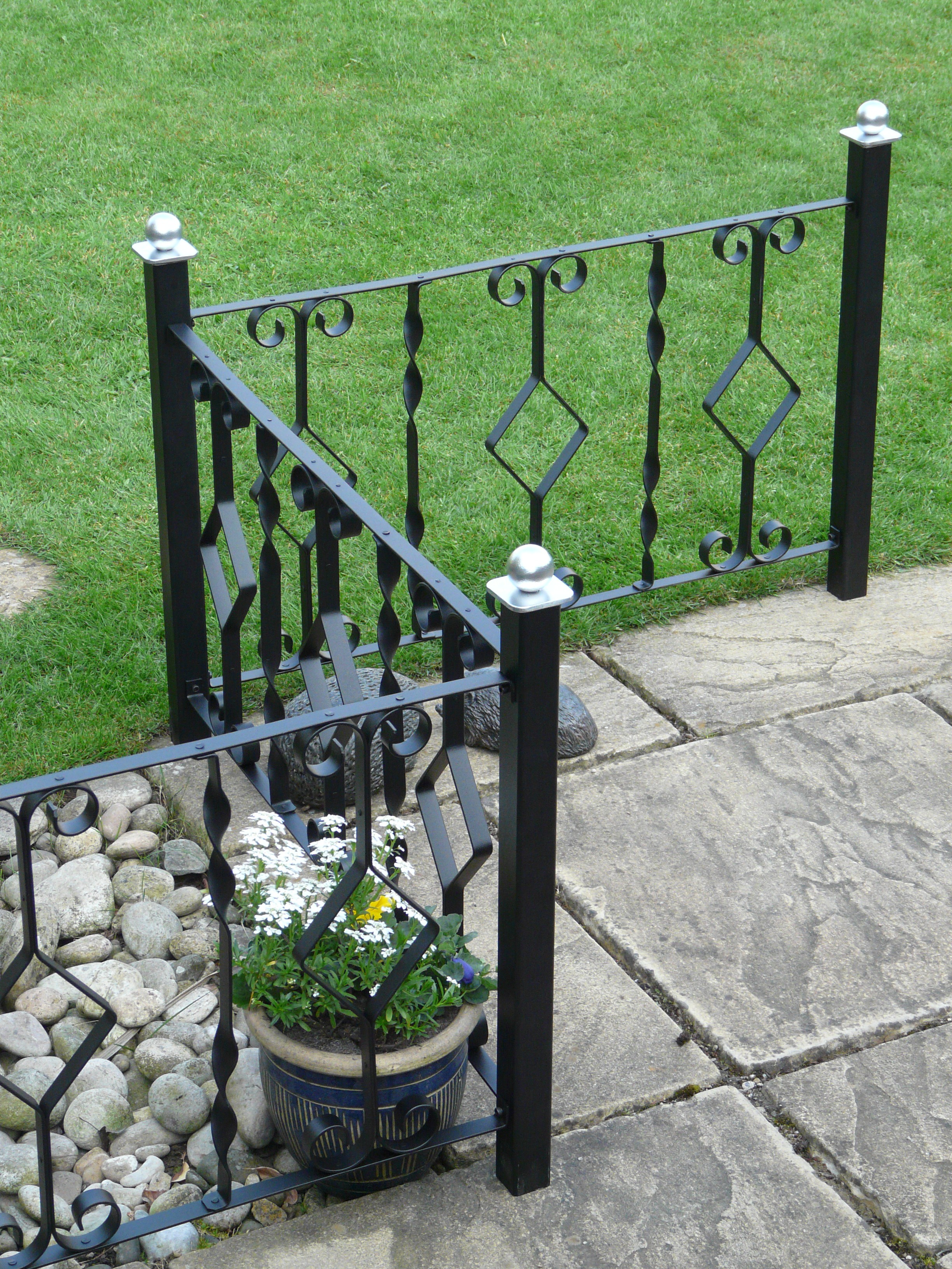 Gates%20and%20Fencing.JPG